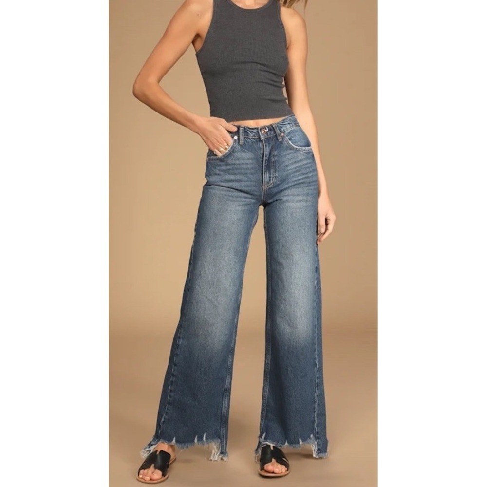We The Free People Straight Up Baggy Jeans 26 Blue Raw Hem Retro (Actual 28x30)
